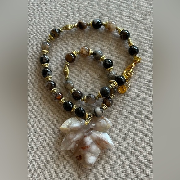 22 inch Black Cherry Blossom Agate Gemstone bead Necklace NWOT - Picture 11 of 15